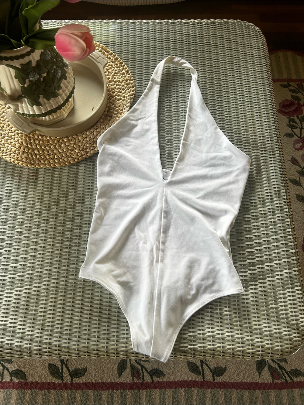 Abercrombie & Fitch White Halter V-Neck Bodysuit